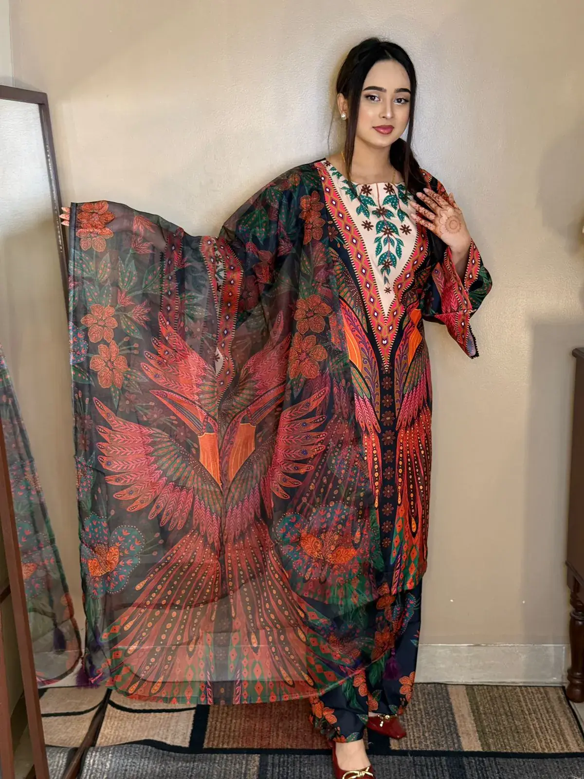 Stitched Dubai silk 3pice view 2